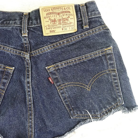 Levi's // 505 Cut Off High-Rise Dark Denim Shorts - Picture 6 of 8